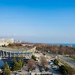 Rosslyn Dimyat Варна