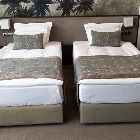 Rosslyn Dimyat Otel