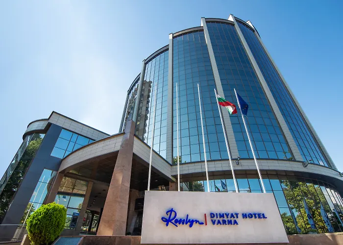 Rosslyn Dimyat Hotel 4*