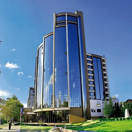 Rosslyn Dimyat 4*